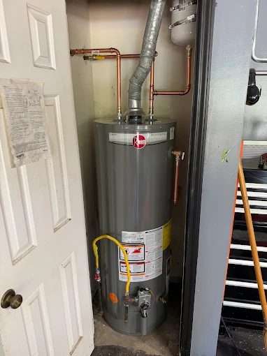 Moen Flo smart water leak detection monitor installed on supply line